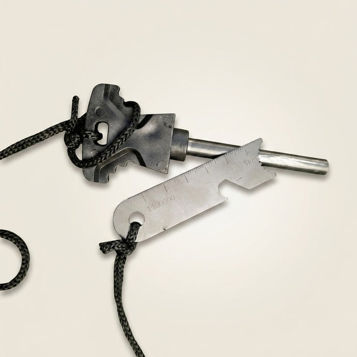 Allume-feu firesteel et grattoir gradué du kit de survie Ultime Survie
