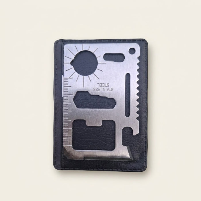 Carte multi-outils inox format carte bancaire du kit de survie